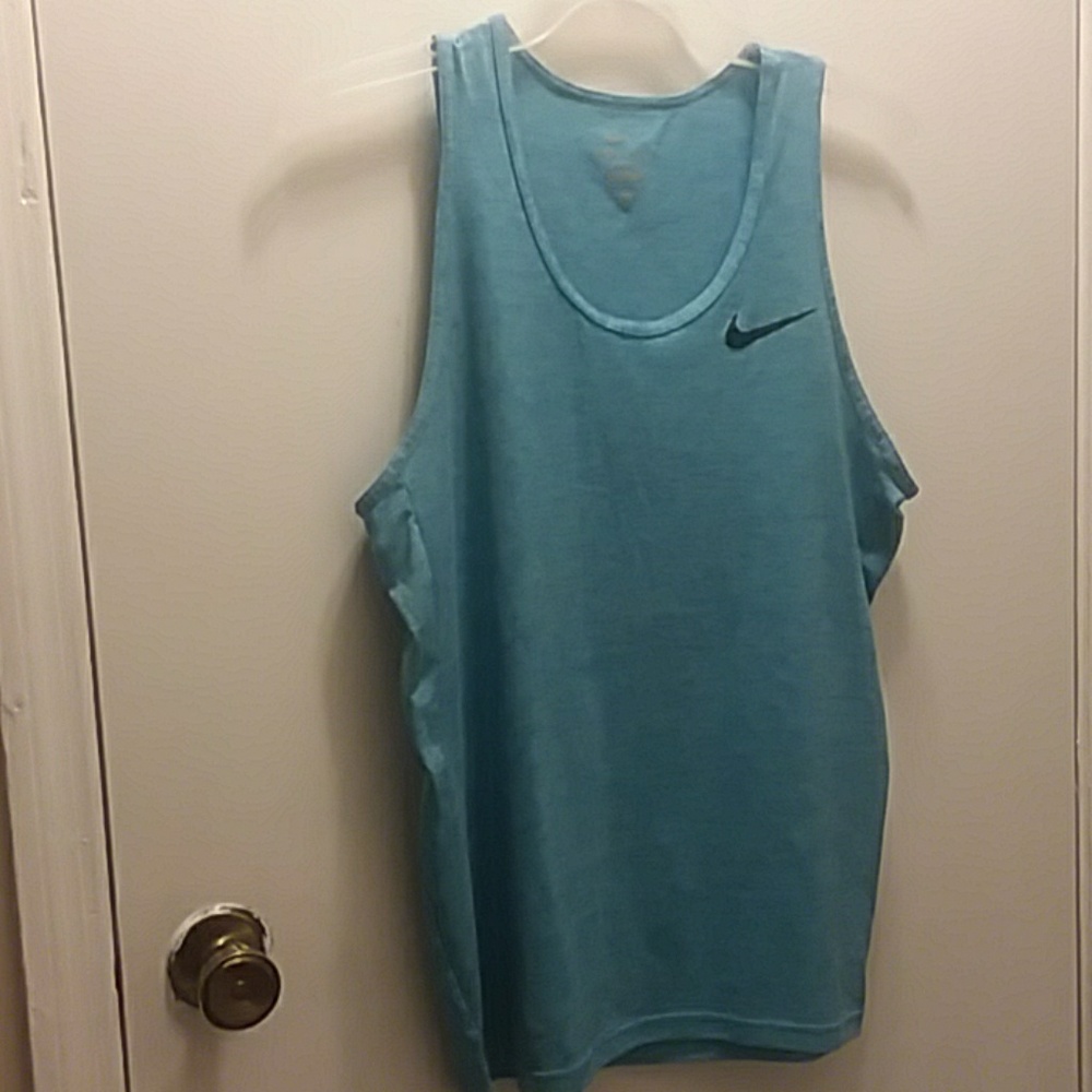 NIKE DRI FIT TOP!